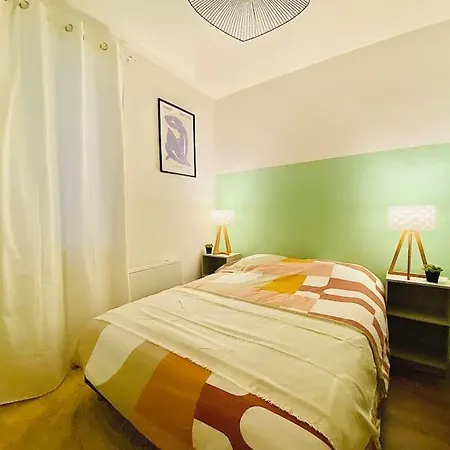 Hyper-centre : Confort - 4 P - Wifi Lejlighed